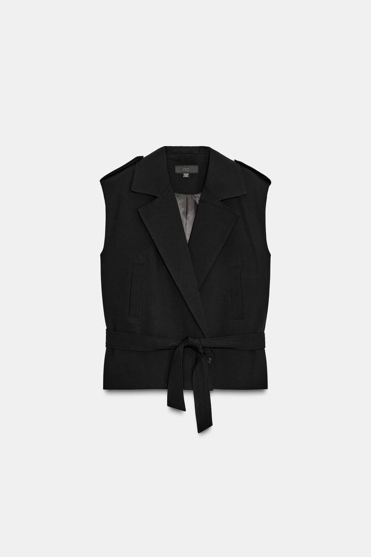 SHOULDER PAD BELTED VEST (Zara)