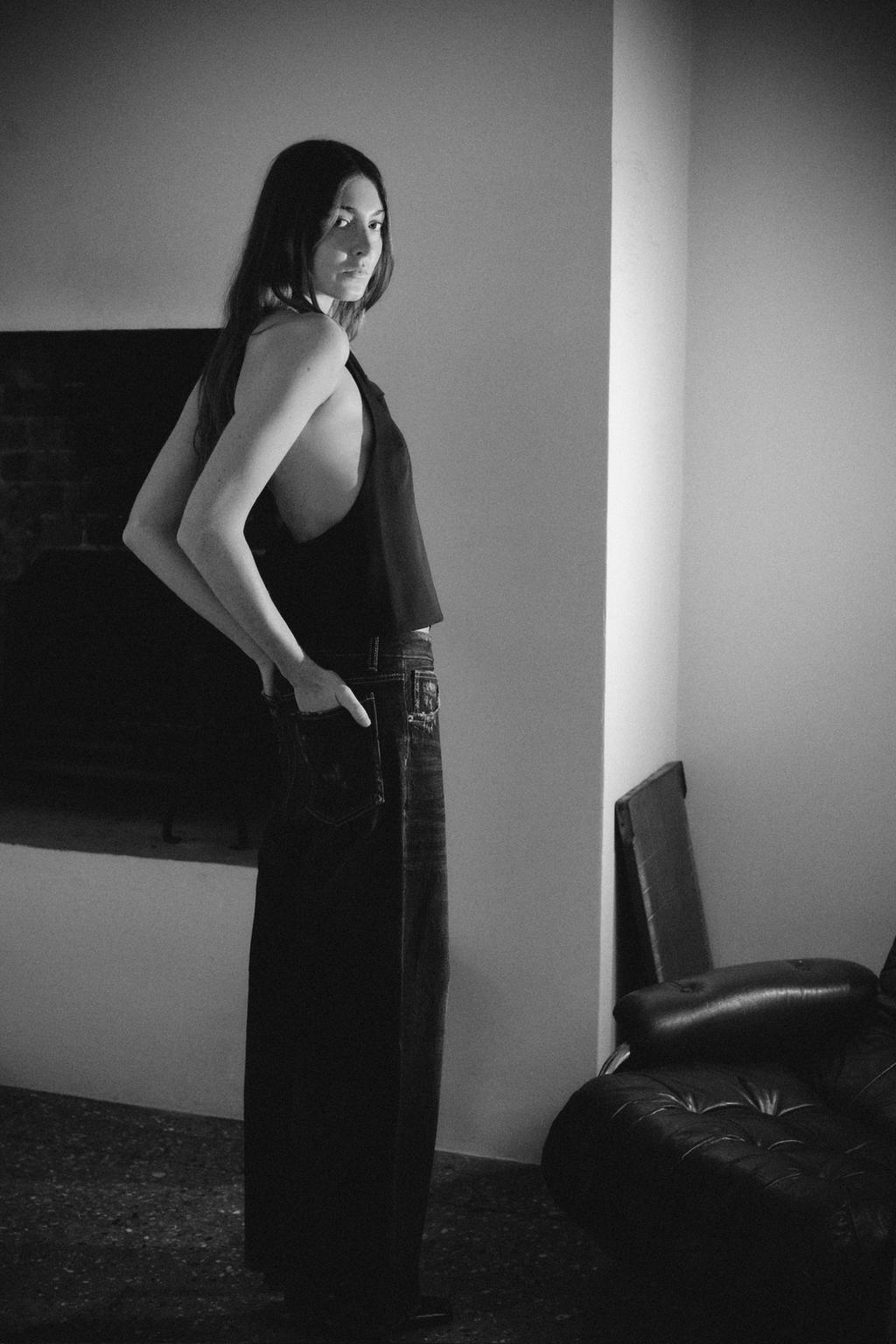 DETACHABLE TIE VEST TOP (Zara)