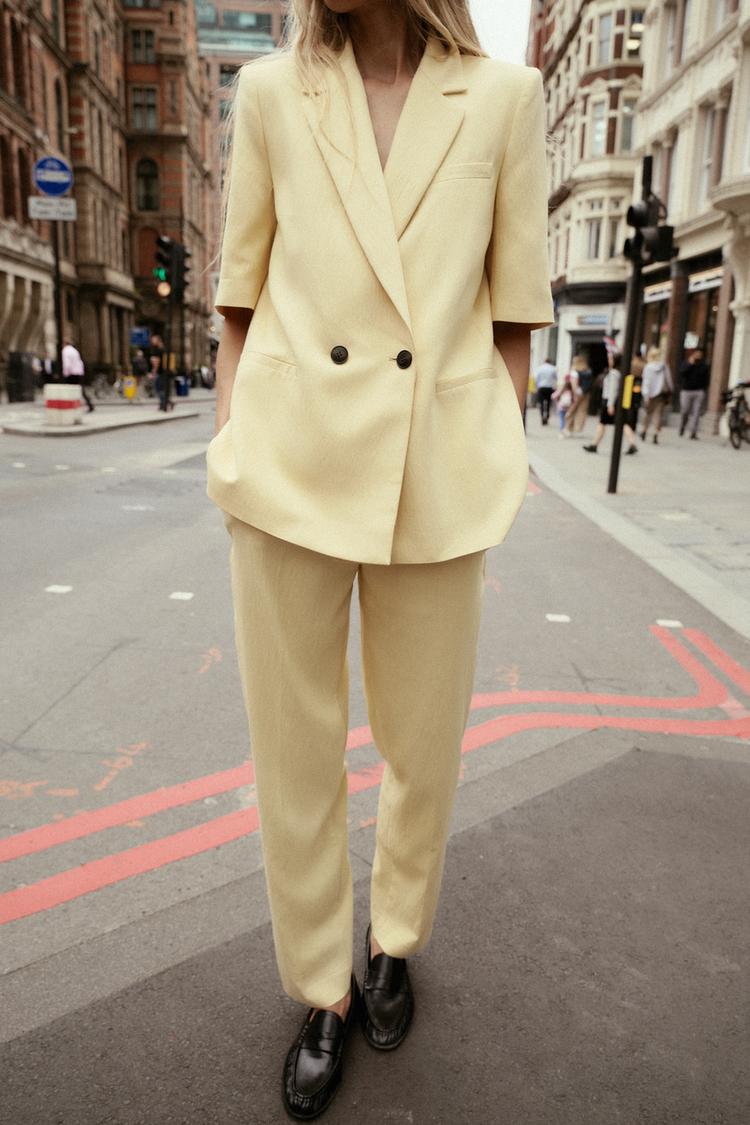 TEXTURED STRAIGHT LEG PANTS (Zara)